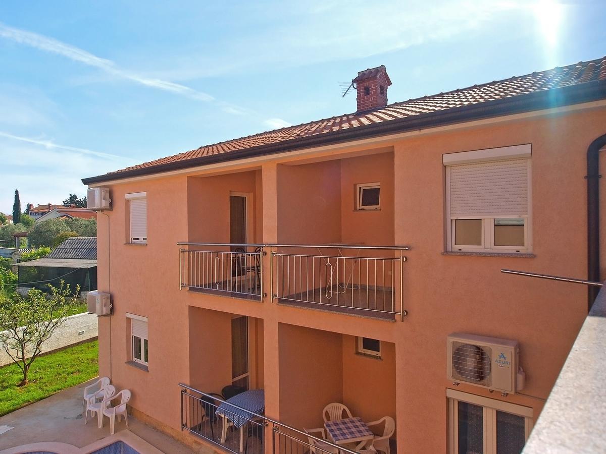 פרוי Apartments Edin 1359 מראה חיצוני תמונה