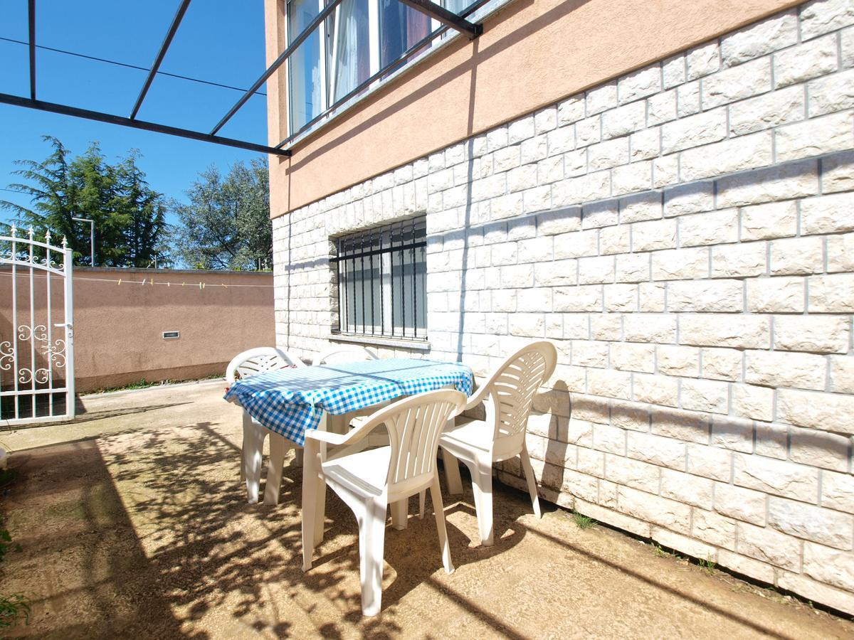 פרוי Apartments Edin 1359 מראה חיצוני תמונה