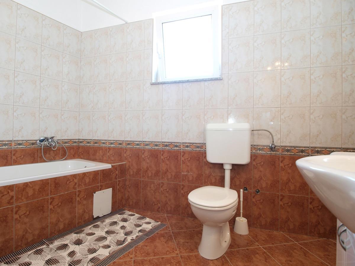 פרוי Apartments Edin 1359 מראה חיצוני תמונה